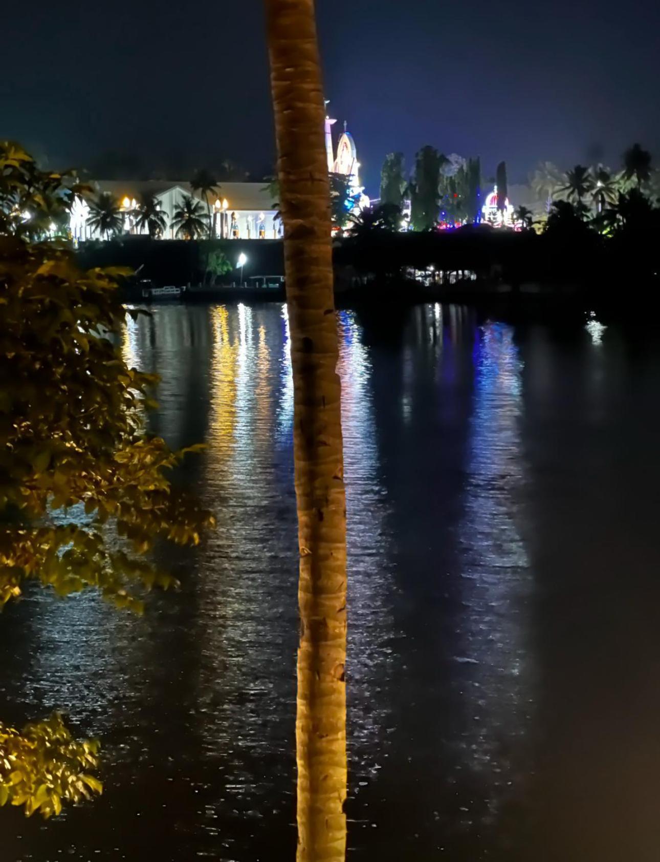 Jaladarshini Lakeside Gardens Bed and Breakfast Kollam Εξωτερικό φωτογραφία